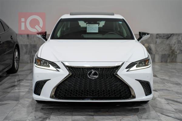 Lexus for sale in Iraq